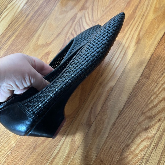 Vintage Black Woven Flats - Picture 4 of 10